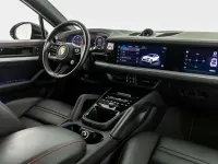 Usata Porsche Cayenne 475 CV (349 kW) 2024 Nero cromite metallizzato SUV