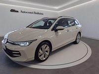 Usata VW Golf VIII Life 116 CV (85 kW) 2024 Bianco puro Station wagon