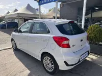 Begagnad Ford Ka Ultimate 86 HK (63 kW) 2019 Vit Sedan