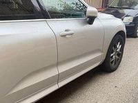 Usata Volvo XC60 190 CV (139 kW) 2018 Grigio SUV