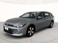 Usata VW Passat Business 150 CV (110 kW) 2024 Dolomite silver metallizzato Station wagon