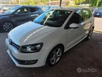 Usata VW Polo Highline 82 CV (60 kW) 2011 Bianco Utilitaria