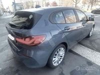Usata BMW 116 Sport Line 109 CV (80 kW) 2021 Grigio Utilitaria