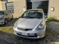 Usata Honda Jazz S 82 CV (60 kW) 2003 Argento Utilitaria