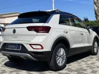 Usata VW T-Roc Life 116 CV (85 kW) 2024 Nero SUV