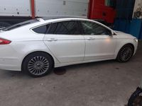 Usata Ford Mondeo Titanium S 179 CV (131 kW) 2015 Bianco Berlina