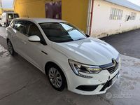 Usata Renault Mégane GrandTour Life 90 CV (66 kW) 2018 Bianco Station wagon