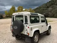 Usata Land Rover Defender 122 CV (89 kW) 2002 Bianco Station wagon