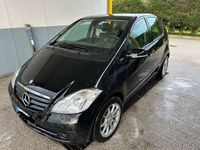 Usata Mercedes A160 Executive 95 CV (69 kW) 2011 Nero Monovolume