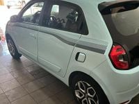 Usata Renault Twingo 65 CV (47 kW) 2024 Blu Utilitaria