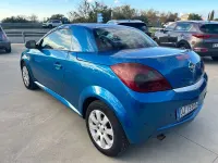 Usata Opel Tigra Enjoy 69 CV (50 kW) 2007 Blu/azzurro Cabrio