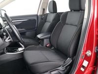 Usata Mitsubishi Outlander Instyle 170 CV (125 kW) 2021 Rosso SUV