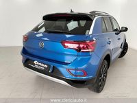 Begagnad VW T-Roc Life 116 HK (85 kW) 2023 Blå SUV