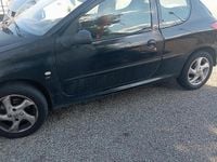 Usata Peugeot 206 90 CV (66 kW) 2000 Nero Berlina