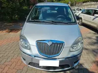Usata Lancia Musa Gold 95 CV (69 kW) 2012 Grigio Monovolume