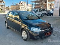 Usata Opel Corsa Cosmo 70 CV (51 kW) 2004 Nero Utilitaria