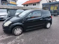 Usata Citroën C2 Exclusive 60 CV (44 kW) 2005 Nero Utilitaria