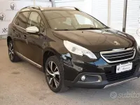 Usata Peugeot 2008 Allure 120 CV (88 kW) 2016 Nero SUV