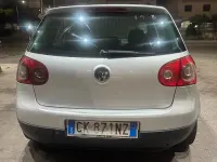 Usata VW Golf V 105 CV (77 kW) 2004 Nero Utilitaria