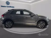 Usata VW T-Roc Style 110 CV (80 kW) 2023 Smoky grey metalizzato SUV
