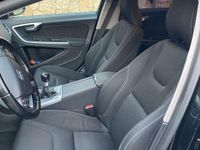 Usata Volvo V60 Momentum 114 CV (83 kW) 2013 Station wagon