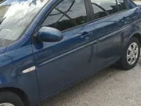 Usata Hyundai Accent 110 CV (80 kW) 2007 Blu Berlina
