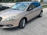 Usata Lancia Delta 105 CV (77 kW) 2011 Utilitaria