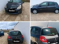 Usata Renault Clio II LE 75 CV (55 kW) 2007 Berlina