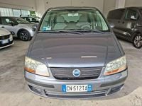 Usata Fiat Idea Active 95 CV (69 kW) 2004 Grigio Monovolume