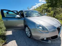 Usata Alfa Romeo Giulietta 120 CV (88 kW) 2017 Grigio Utilitaria