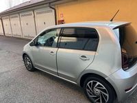 Usata VW up! Move 60 CV (44 kW) 2019 Argento Utilitaria