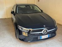 Usata Mercedes A180 136 CV (100 kW) 2024 Nero Berlina
