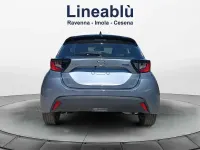Nuova Mazda 2 116 CV (85 kW) 2026 Sky grey Utilitaria