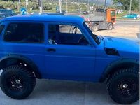 Usata Lada niva 78 CV (57 kW) 1991 Bianco SUV