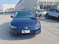 Usata VW Golf VIII Life 130 CV (95 kW) 2022 Blu Berlina
