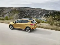 Usata Ford Fiesta 101 CV (74 kW) 2019 0q pure white Utilitaria