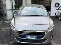 Usata Peugeot 5008 114 CV (83 kW) 2014 Monovolume