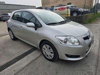 Usata Toyota Auris Sol 124 CV (91 kW) 2007 Argento Utilitaria