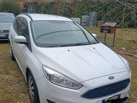 Usata Ford Focus S 101 CV (74 kW) 2016 Bianco Station wagon