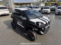 Nuova Aixam e-Scouty 2026 Bianco / tetto nero Utilitaria