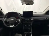 Nuova Dacia Sandero Expression 122 CV (89 kW) 2026 Blu iron Berlina