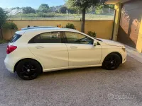 Usata Mercedes A160 90 CV (66 kW) 2014 Bianco Utilitaria
