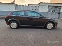 Usata Volvo C30 Summum 136 CV (100 kW) 2008 Nero Utilitaria