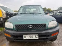 Usata Toyota RAV4 129 CV (94 kW) 1996 Verde SUV