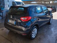 Usata Renault Captur 90 CV (66 kW) 2015 Verde SUV