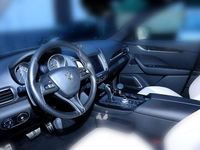 Usata Maserati Levante 250 CV (183 kW) 2017 Blu/azzurro SUV