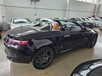 Usata Alfa Romeo Spider 200 CV (147 kW) 2011 Nero Cabrio