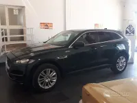 Usata Jaguar F-Pace Portfolio 179 CV (131 kW) 2018 Verde scuro SUV