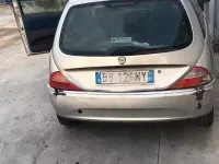 Usata Lancia Ypsilon 60 CV (44 kW) 2001 Utilitaria