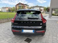 Usata Volvo XC40 Core 175 kW (238 CV) 2023 Nero SUV